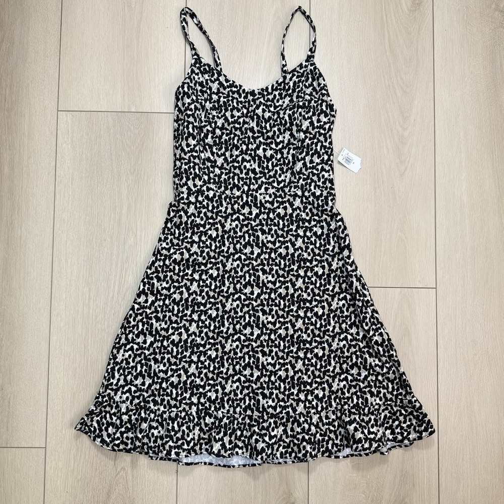 Old Navy Leopard Print Linen Blend Cami Dress XS Smocked Back Ruffle‎ Hem Midi